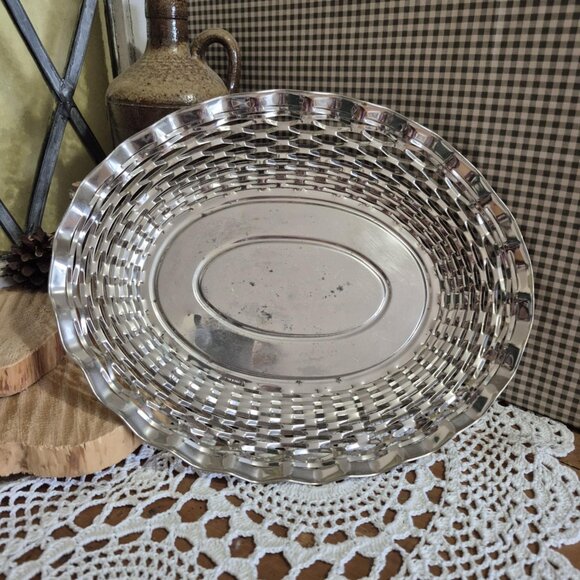 Vintage Silver-toned Serving Tray with FREE Silver Bread Basket - Picture 9 of 16